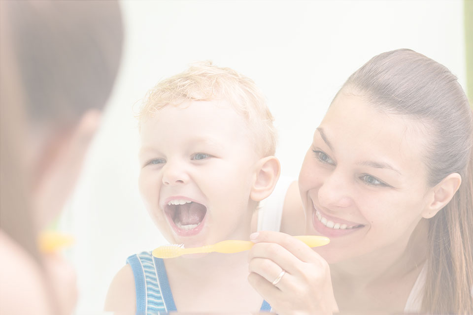 genitori-lavare-denti